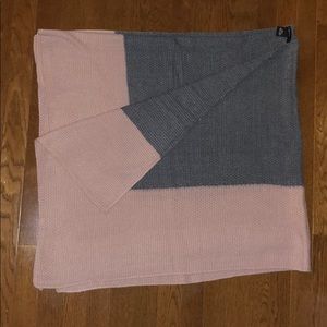 Knit shawl/wrap